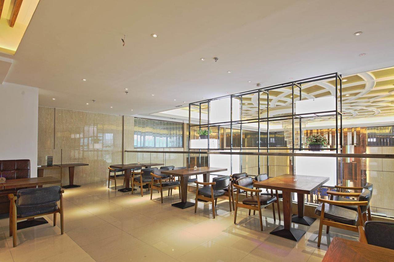 Days Inn South Guangzhou Raiway Station Exterior foto